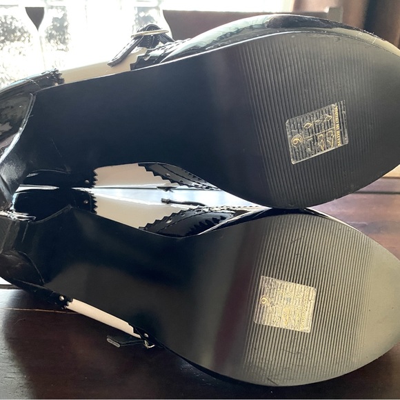 Funtasma Contessa Pump - Picture 6 of 12